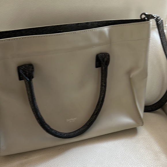 Botkier - Picture 2 of 5